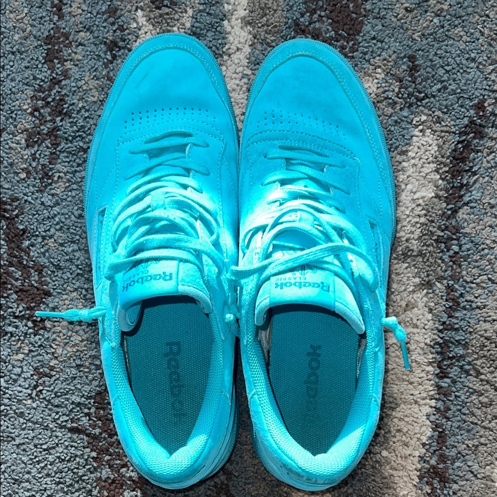 Reebok Aqua Blue Athletic Shoes